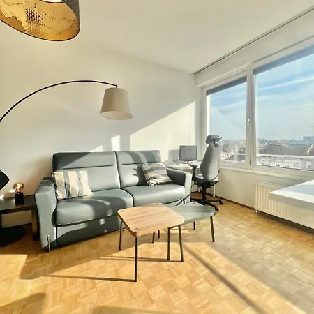 Petit Cocon A Ixelles - Quartier Europeen Brussels Exterior photo
